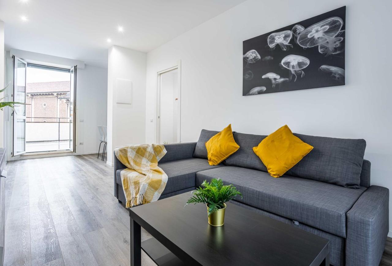 2 Bedrooms Apt With Terrace - Nolo Area Via Varanini Milán Exteriér fotografie